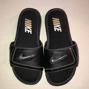 Men’s Nike Comfort Footbed slip on flip flops